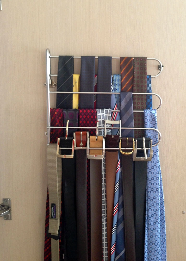 Swivel-belt-tie-rack